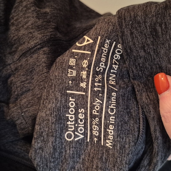 Outdoor Voices CloudKnit Hoodie Charcoal Grey Space Dye Size Medium - Picture 9 of 9